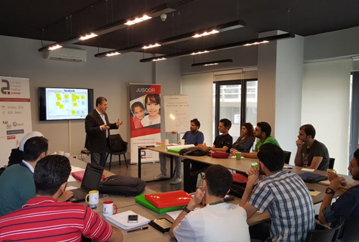 Jusoor Bootcamp Graduates 10 Promising Startups from Syria